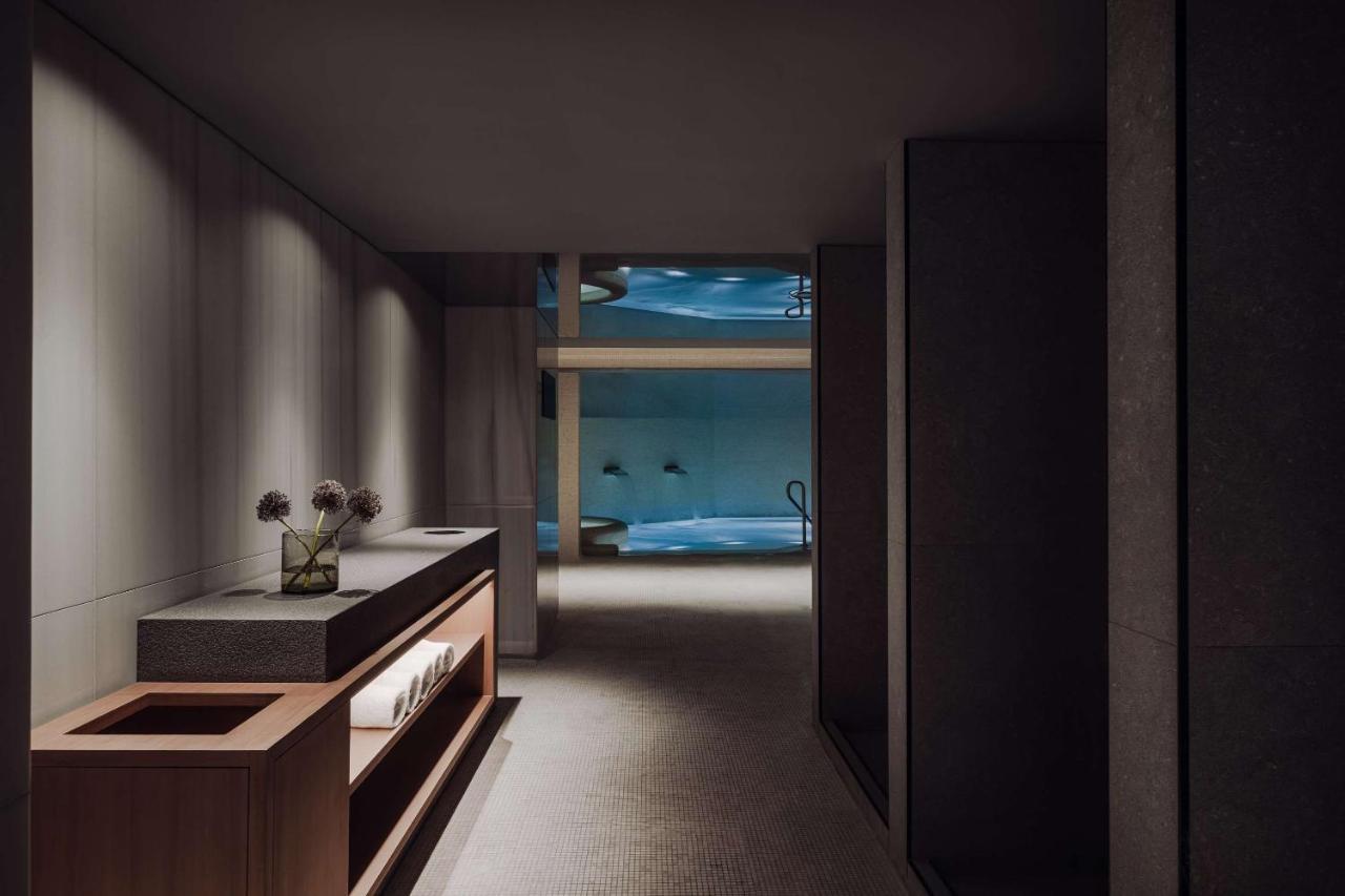 Nobu Hotel Барселона Экстерьер фото Interior of the spa